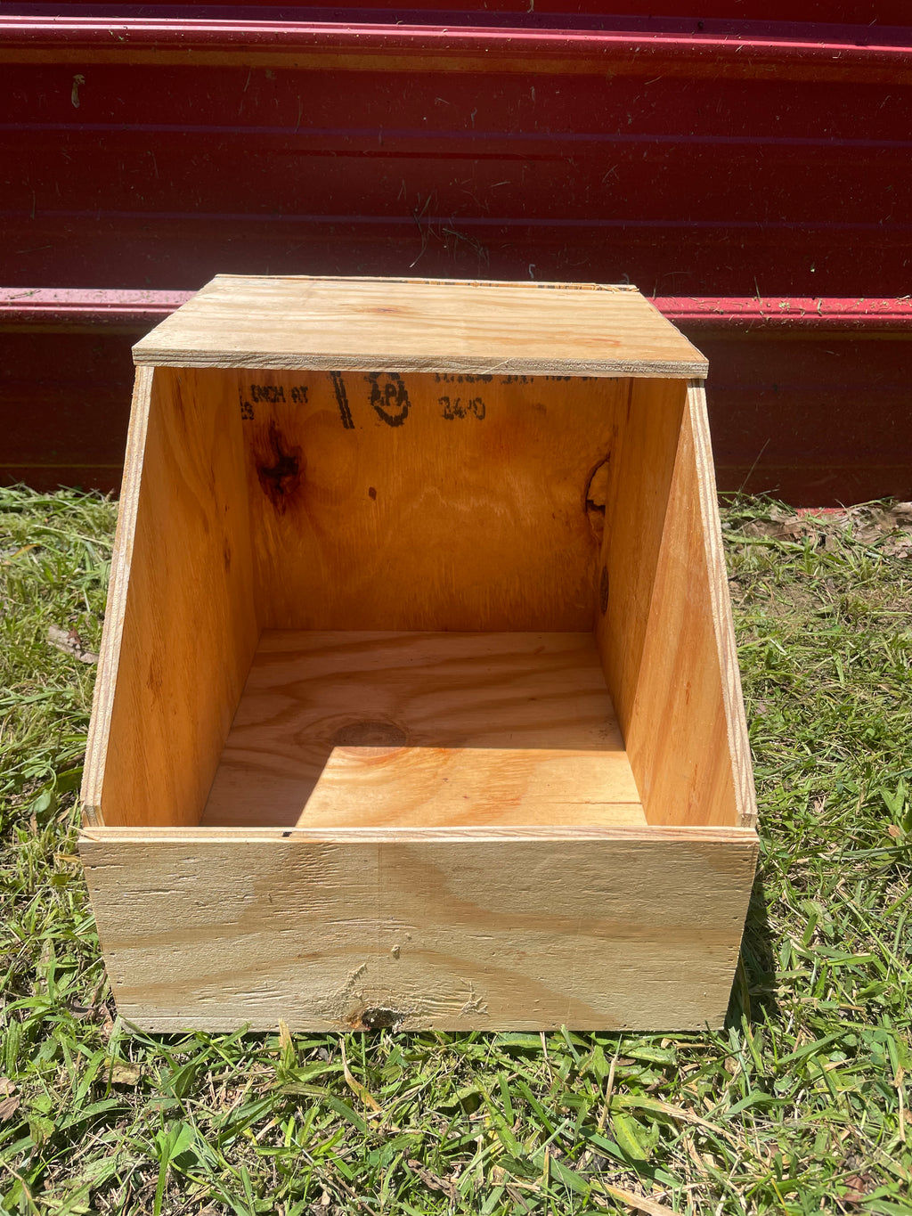 Large Nest Box