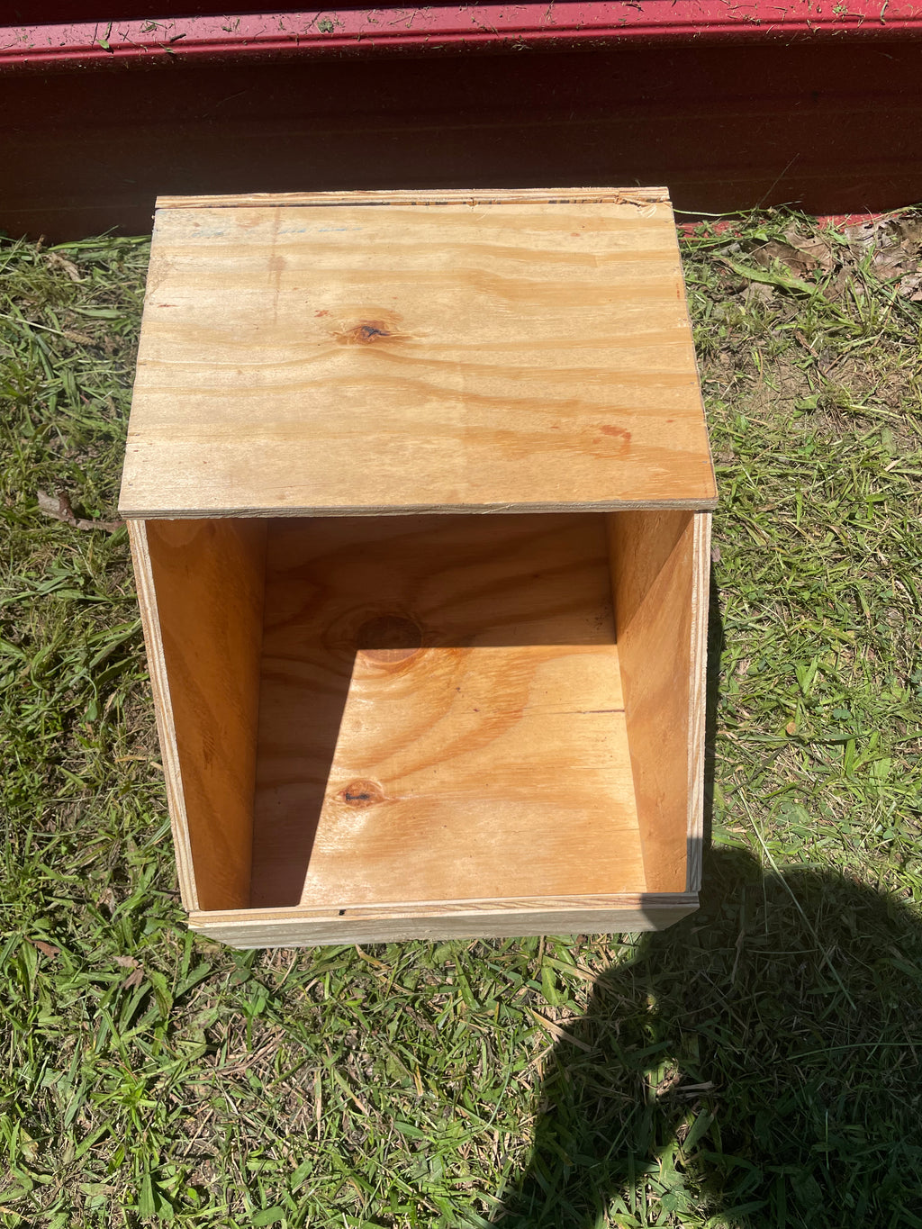 Large Nest Box